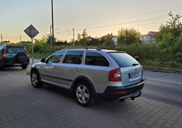 Skoda Octavia cena 30900 przebieg: 226000, rok produkcji 2010 z Pionki małe 781